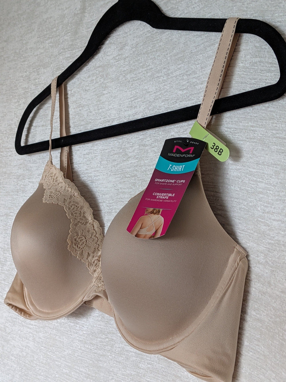 Maidenform Beige T-Shirt Bra with Lace Accent - 38B New With Tags